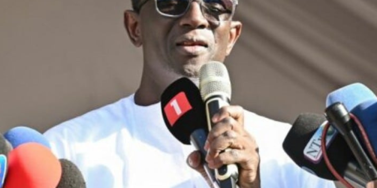 La levée de l’immunité parlementaire de l’ancien Premier ministre Amadou Ba a été demandée par le procureur