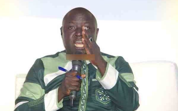 Malick Thiandoum décrypte la victoire de Franc face à Ama Baldé Malick Thiandoum décrypte la victoire de Franc face à Ama Baldé