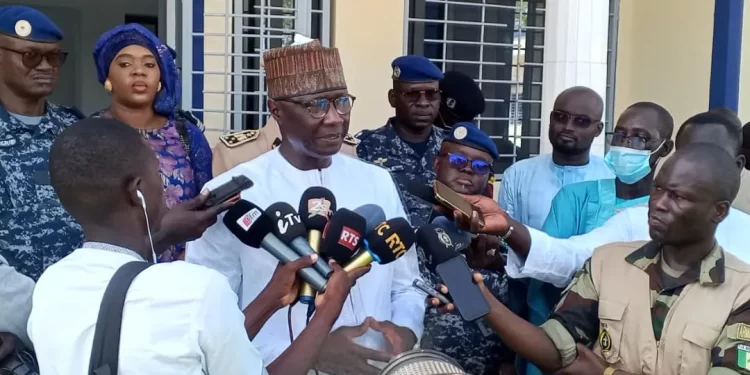 Face aux menaces sous-régionales, le Sénégal renforce la Gendarmerie de Kaolack avec de nouvelles infrastructures Face aux menaces sous-régionales, le Sénégal renforce la Gendarmerie de Kaolack avec de nouvelles infrastructures