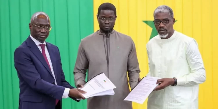 Le président Diomaye Faye relance le dialogue avec le monde rural… Le président Diomaye Faye relance le dialogue avec le monde rural…