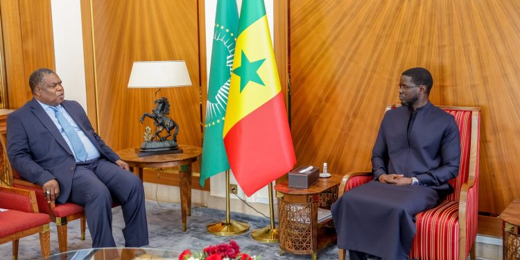 RÉFORMES JUDICIAIRES : APRÈS LE CONSEIL CONSTITUTIONNEL ET LE BARREAU, LE PRÉSIDENT ÉCHANGE AVEC LA COUR SUPRÊME RÉFORMES JUDICIAIRES : APRÈS LE CONSEIL CONSTITUTIONNEL ET LE BARREAU, LE PRÉSIDENT ÉCHANGE AVEC LA COUR SUPRÊME