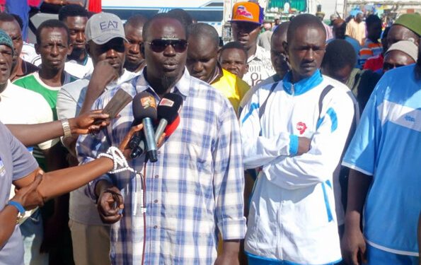 Saint-Louis -retard dans la délivrance des licences de pêche et résolution de la brèche : les pêcheurs de la Langue de Barbarie dans une colère bleue Saint-Louis -retard dans la délivrance des licences de pêche et résolution de la brèche : les pêcheurs de la Langue de Barbarie dans une colère bleue