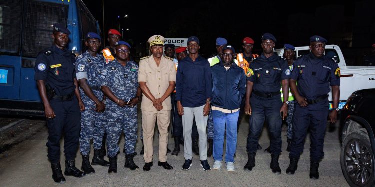 DAKAR : UNE VASTE OPÉRATION CONJOINTE POLICE–GENDARMERIE MENÉE SOUS LA SUPERVISION DU MINISTRE DE L’INTÉRIEUR DAKAR : UNE VASTE OPÉRATION CONJOINTE POLICE–GENDARMERIE MENÉE SOUS LA SUPERVISION DU MINISTRE DE L’INTÉRIEUR