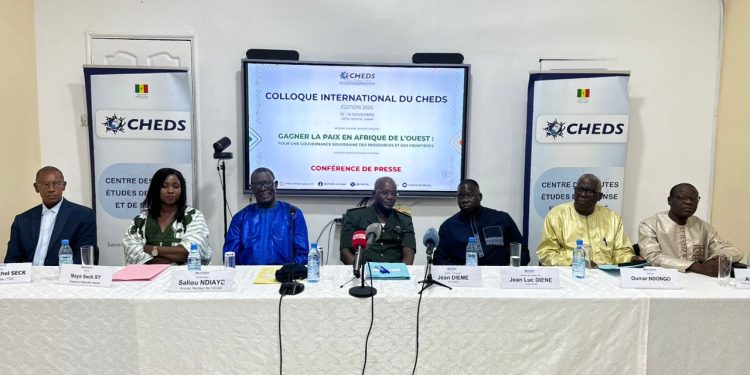 COLLOQUE INTERNATIONAL DU CHEDS 2025 | « GAGNER LA PAIX EN AFRIQUE DE L’OUEST » AU CŒUR DES DÉBATS À DAKAR