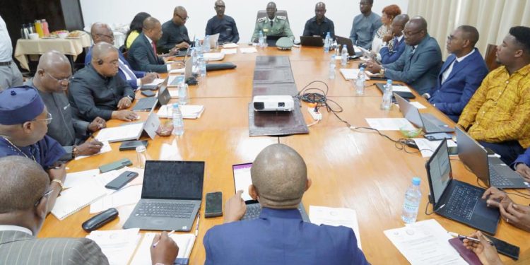 GOUVERNANCE DOUANIÈRE RÉGIONALE : DAKAR RÉUNIT LES EXPERTS DE L’AFRIQUE DE L’OUEST ET DU CENTRE