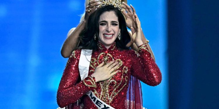Miss Univers 2025 : La Mexicaine Fátima Bosch couronnée, le Sénégal hors du top 30