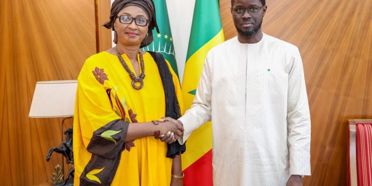 Madina D. Sissoko (Ministre des transports du Mali) : «Le peuple sénégalais a décidé d&rsquo;accompagner le peuple malien»