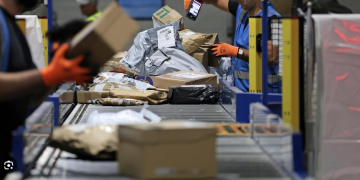 Commerce: une taxe de 3 euros imposée sur tous les petits colis importés dans l’UE à partir du 1er juillet 2026