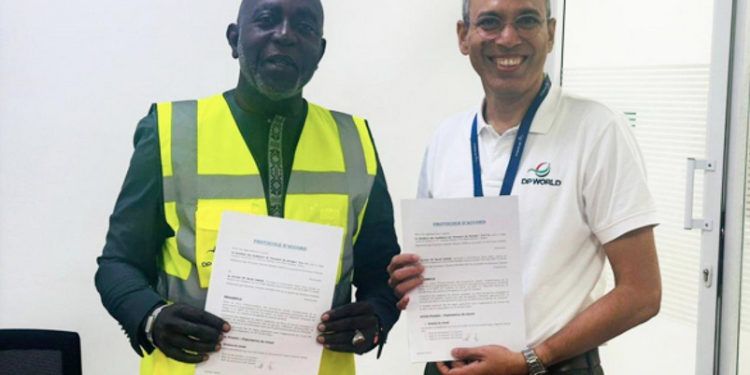 Progrès au Port autonome de Dakar : un service permanent et humanisé de manutention Progrès au Port autonome de Dakar : un service permanent et humanisé de manutention