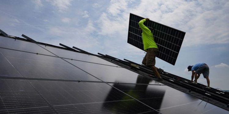 Égalité & Énergie : Le Sénégal place l&rsquo;autonomisation des femmes au cœur de son programme d&rsquo;accès à l&rsquo;electricité