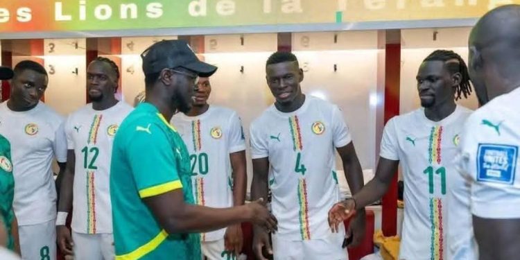 Remise du Drapeau : les Lions au Palais sans…