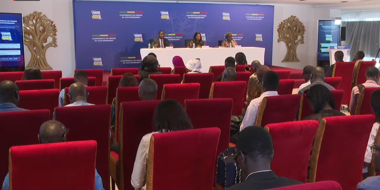 🔴 DIRECT KÀDDU : le Gouvernement s’exprime face à la presse